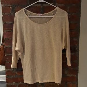 Cream Quarter Length Top